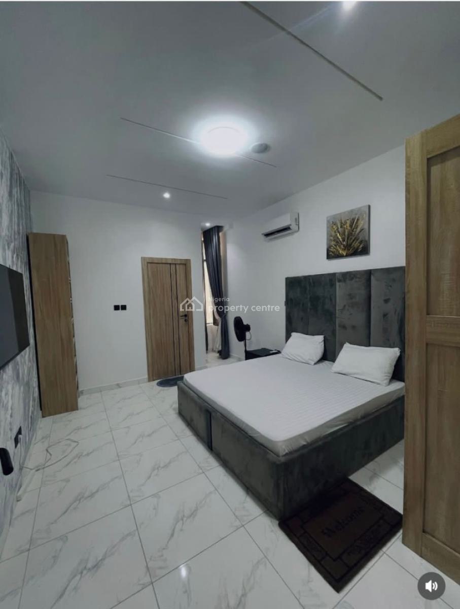 2 Bedroom Flat, Off Domino Pizza, Ologolo, Lekki, Lagos, Flat / Apartment for Rent
