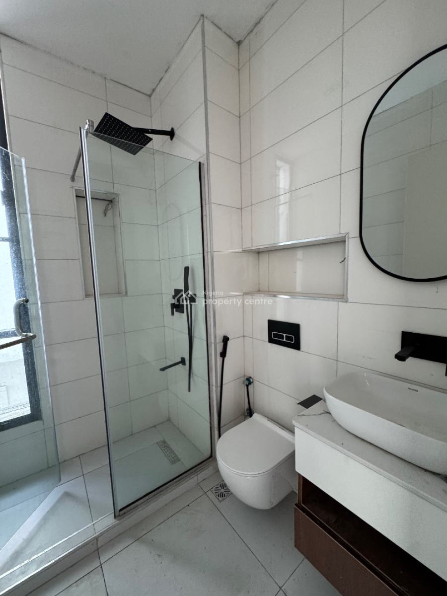 2bedroom Apartment with Pool and Gym, Lekki, Lagos, Flat / Apartment for Sale