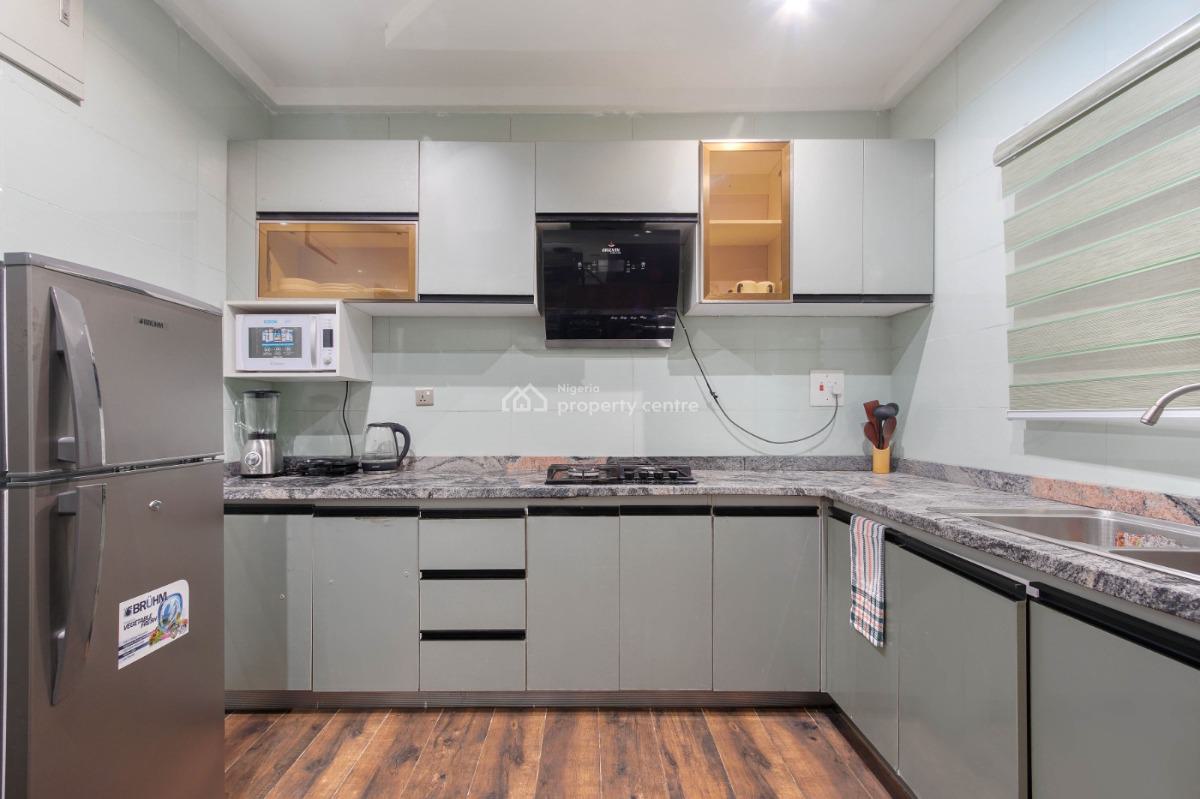 Nicely Furnished 2 Bedroom Apartment, Oregun, Ikeja, Lagos, Flat / Apartment Short Let