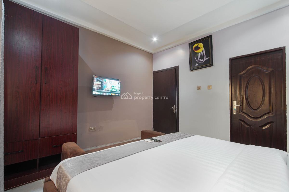 Nicely Furnished 2 Bedroom Apartment, Oregun, Ikeja, Lagos, Flat / Apartment Short Let