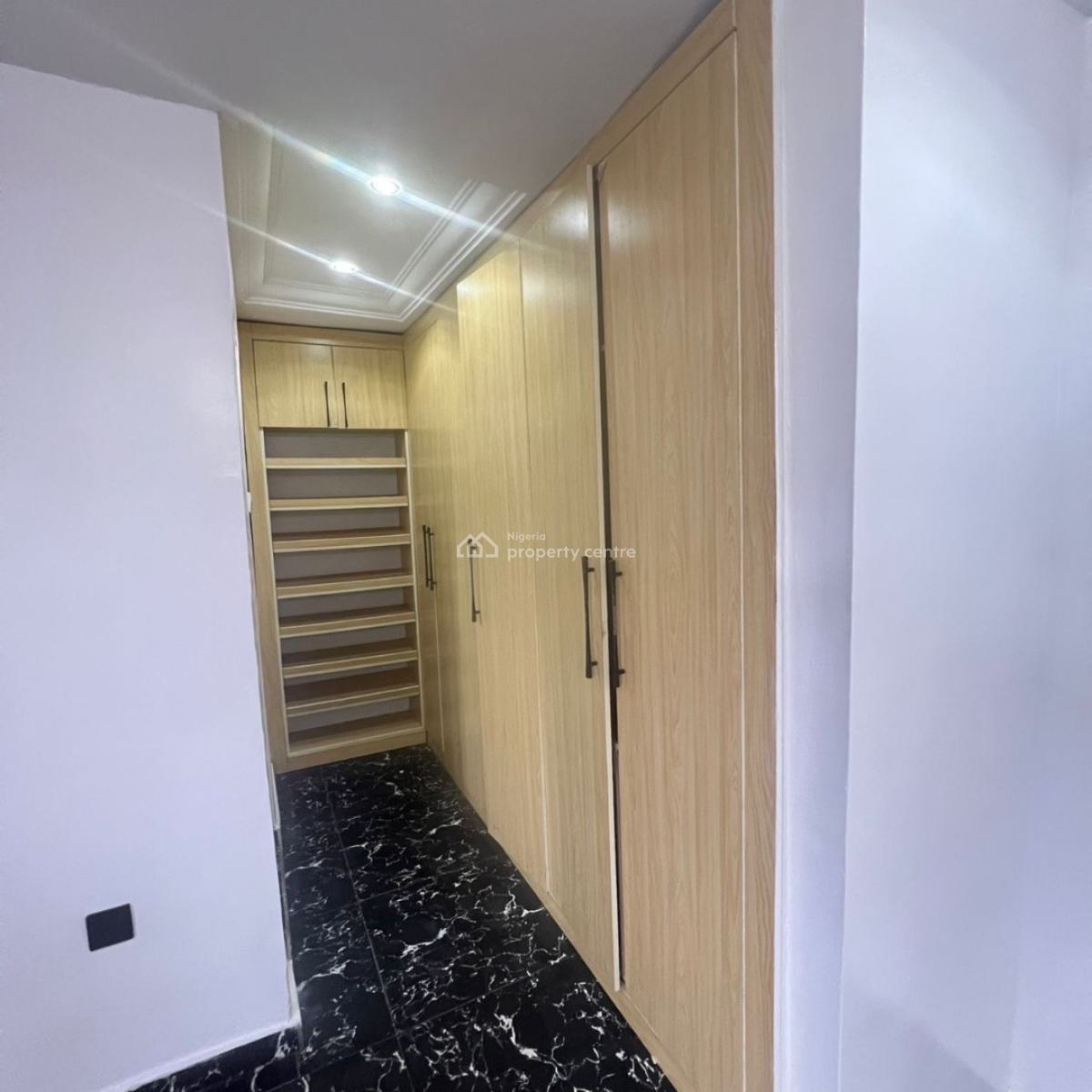 Luxury 3 Bedroom Duplex Inside Fully Serviced Estate, Off Abraham Adesanya, Ajah, Lagos, Terraced Duplex for Rent