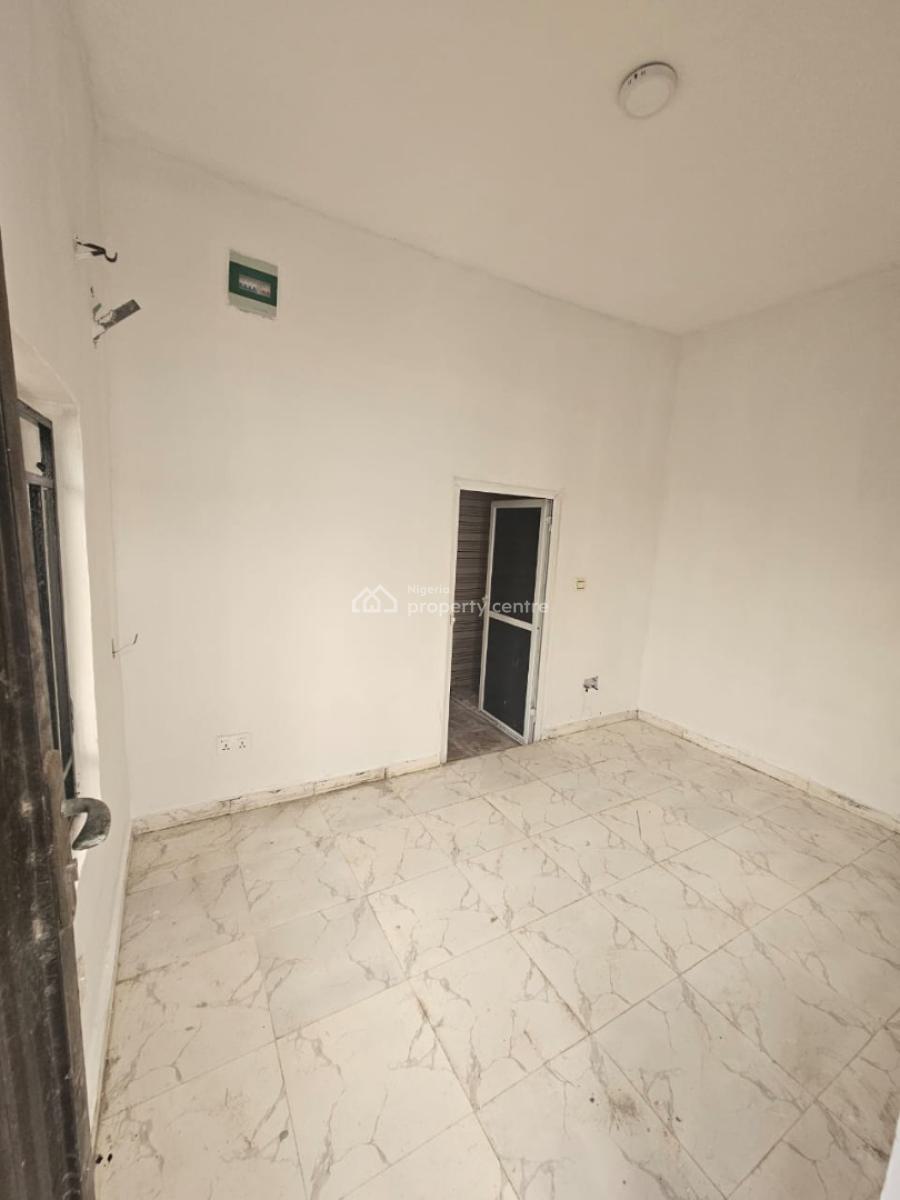 a Spacious Room Bq, Ocean Bay Estate, Orchid Road, Lekki, Lagos, Self Contain (single Rooms) for Rent