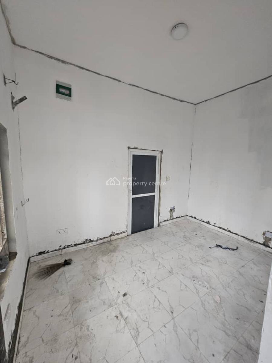 a Spacious Room Bq, Ocean Bay Estate, Orchid Road, Lekki, Lagos, Self Contain (single Rooms) for Rent