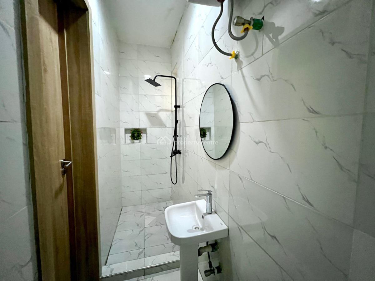 Nicely Furnished 1 Bedroom Apartment, Chevron, Lekki, Lagos, Flat / Apartment Short Let