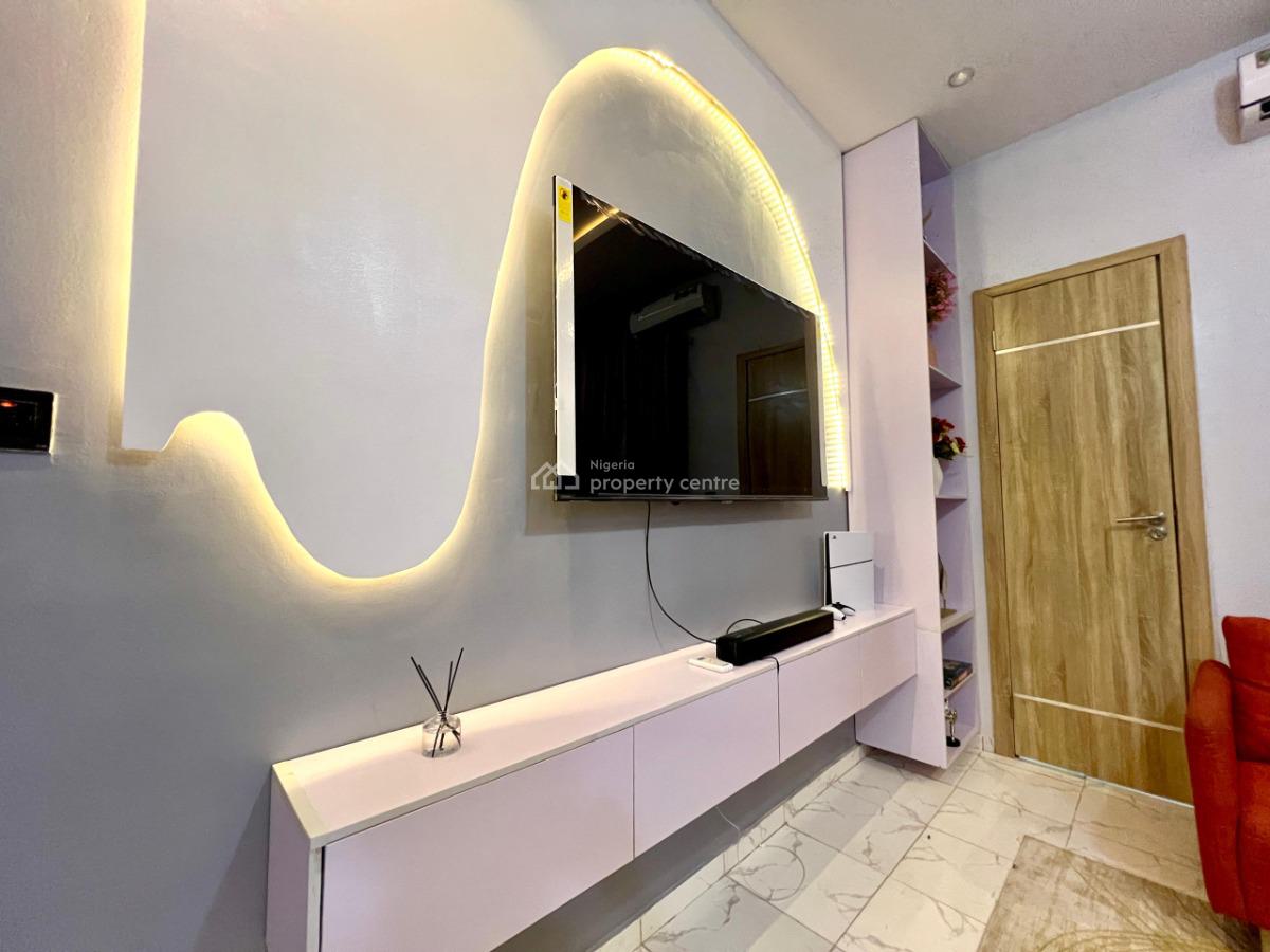 Nicely Furnished 1 Bedroom Apartment, Chevron, Lekki, Lagos, Flat / Apartment Short Let