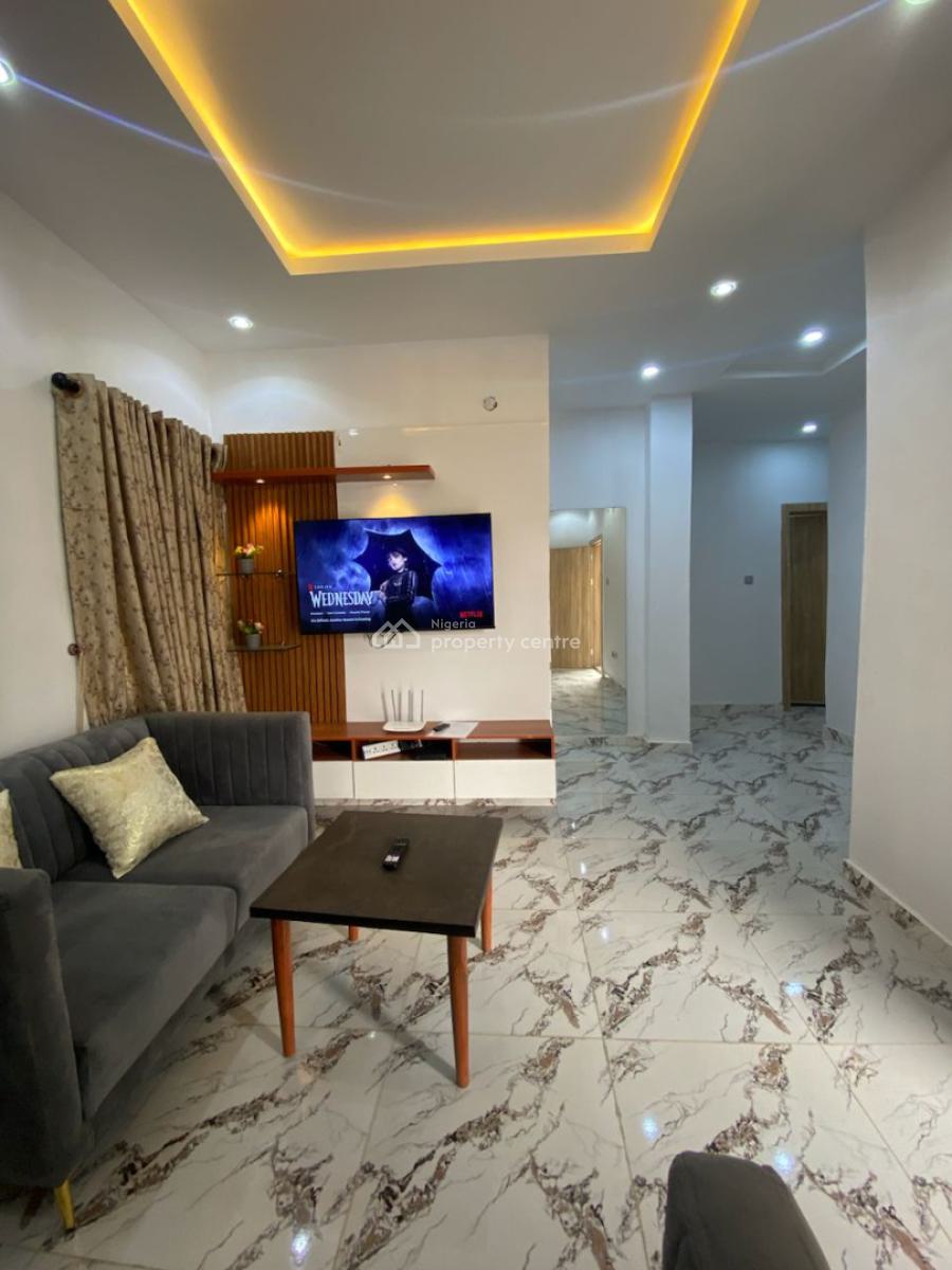 Nicely Furnished 1 Bedroom Apartment, Gbagada, Lagos, Flat / Apartment Short Let