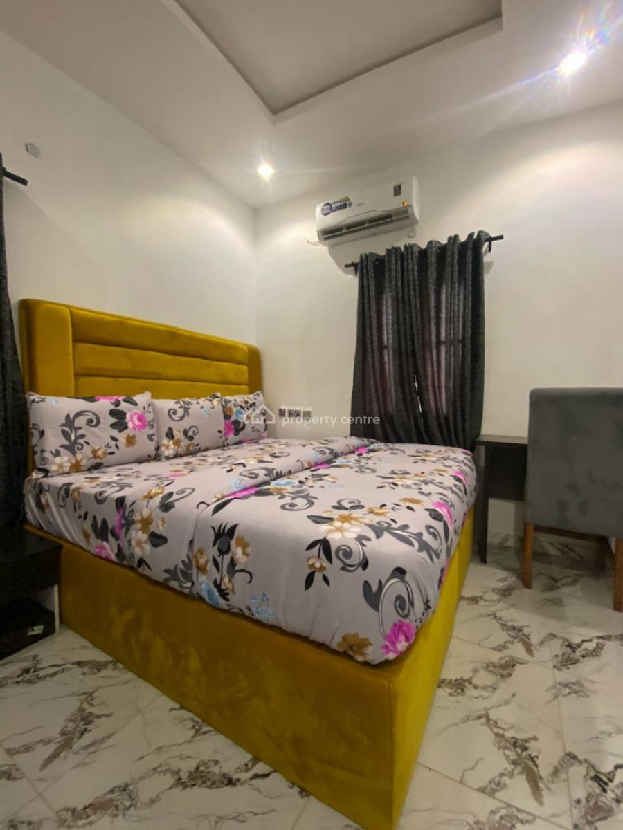 Nicely Furnished 1 Bedroom Apartment, Gbagada, Lagos, Flat / Apartment Short Let