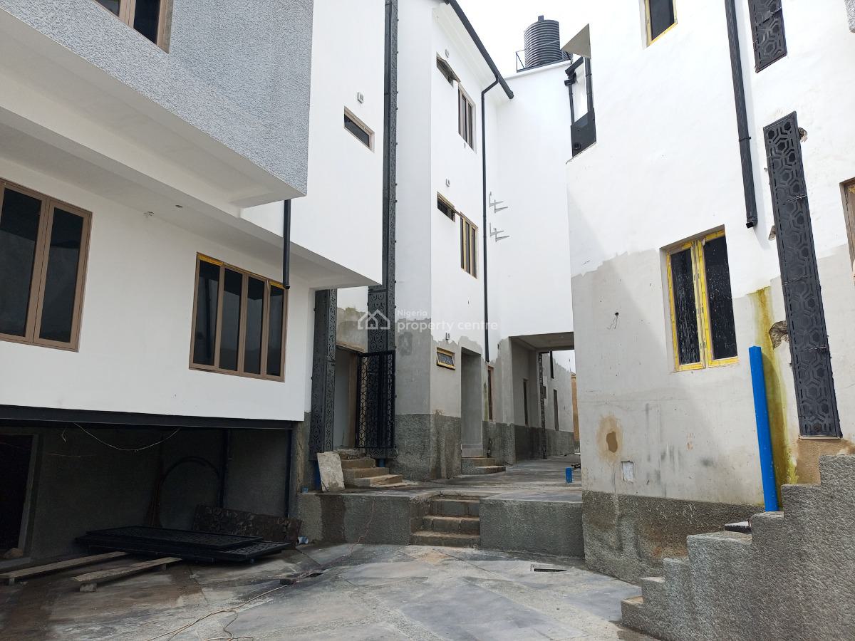 2 Bedrooms Apartment, Guzape District, Abuja, Block of Flats for Sale