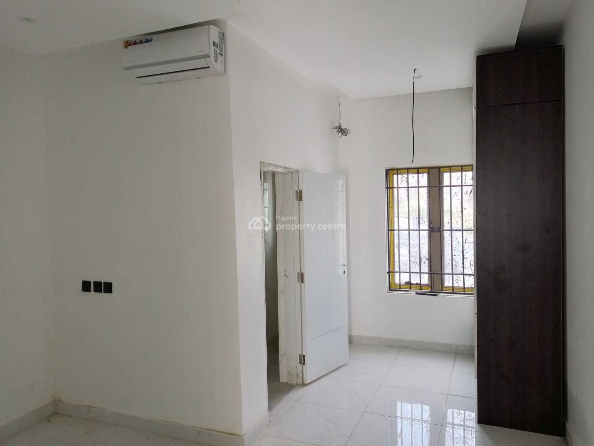 2 Bedrooms Apartment, Guzape District, Abuja, Block of Flats for Sale