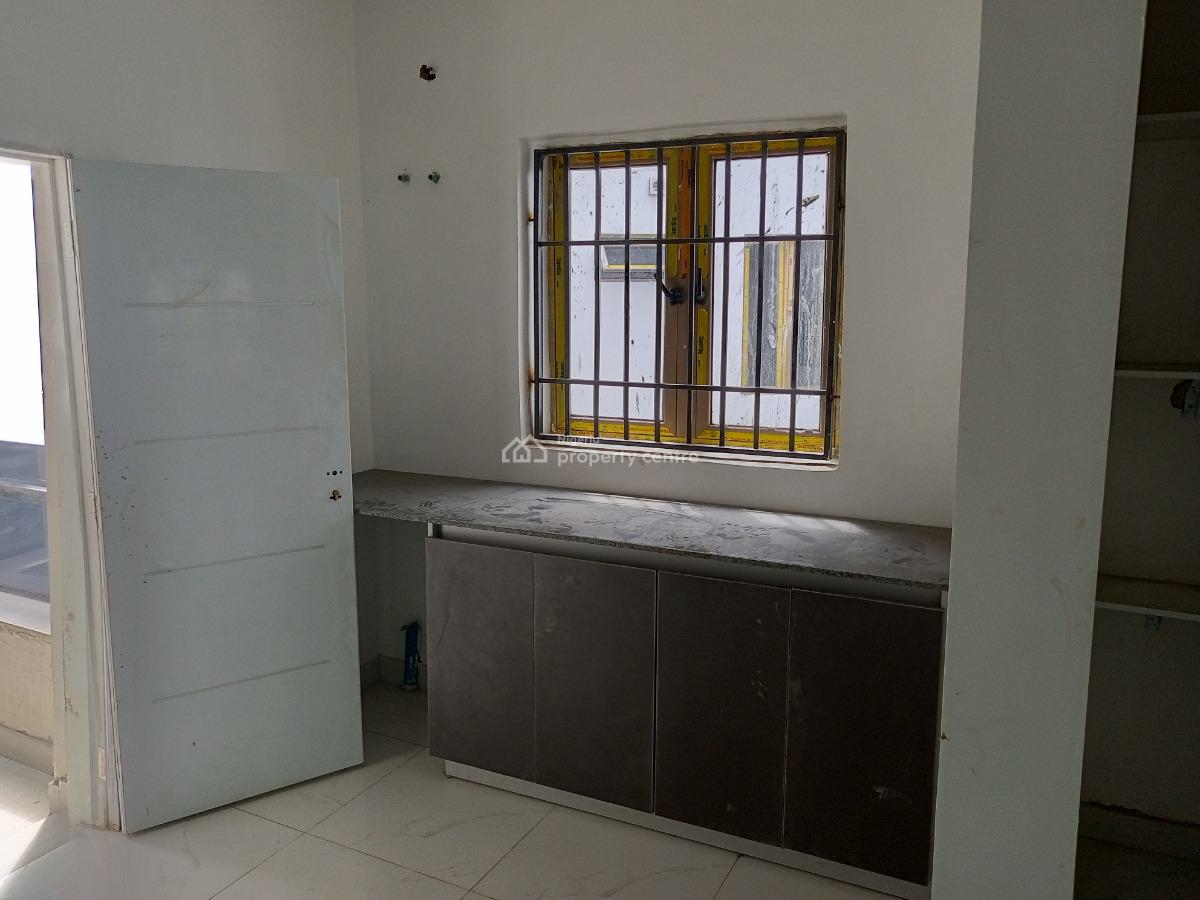 2 Bedrooms Apartment, Guzape District, Abuja, Block of Flats for Sale