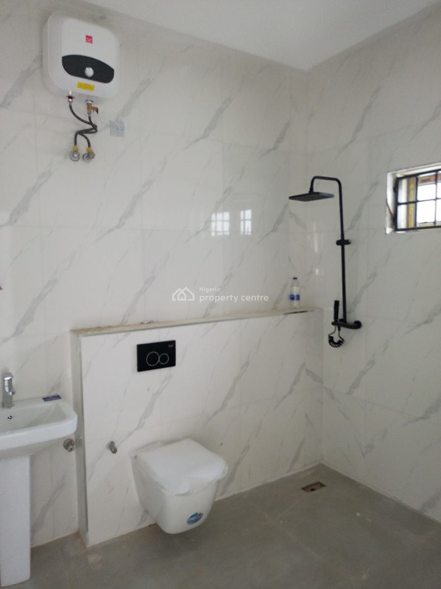 2 Bedrooms Apartment, Guzape District, Abuja, Block of Flats for Sale