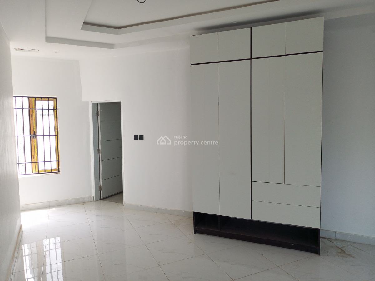 2 Bedrooms Apartment, Guzape District, Abuja, Block of Flats for Sale
