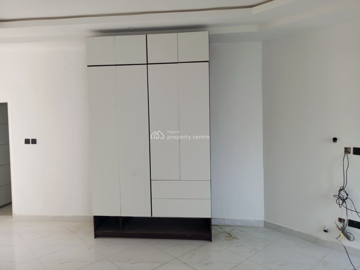 2 Bedrooms Apartment, Guzape District, Abuja, Block of Flats for Sale