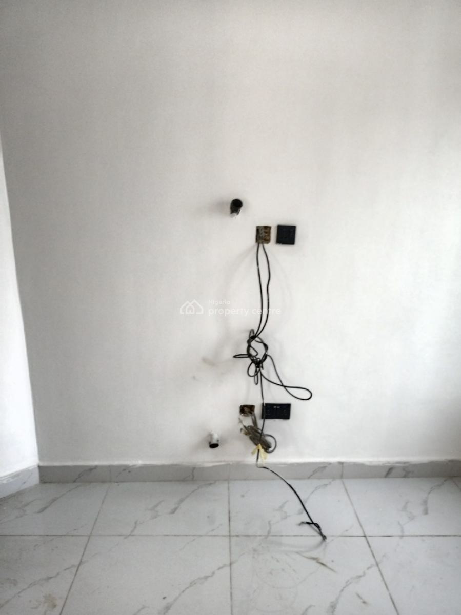 2 Bedrooms Apartment, Guzape District, Abuja, Block of Flats for Sale