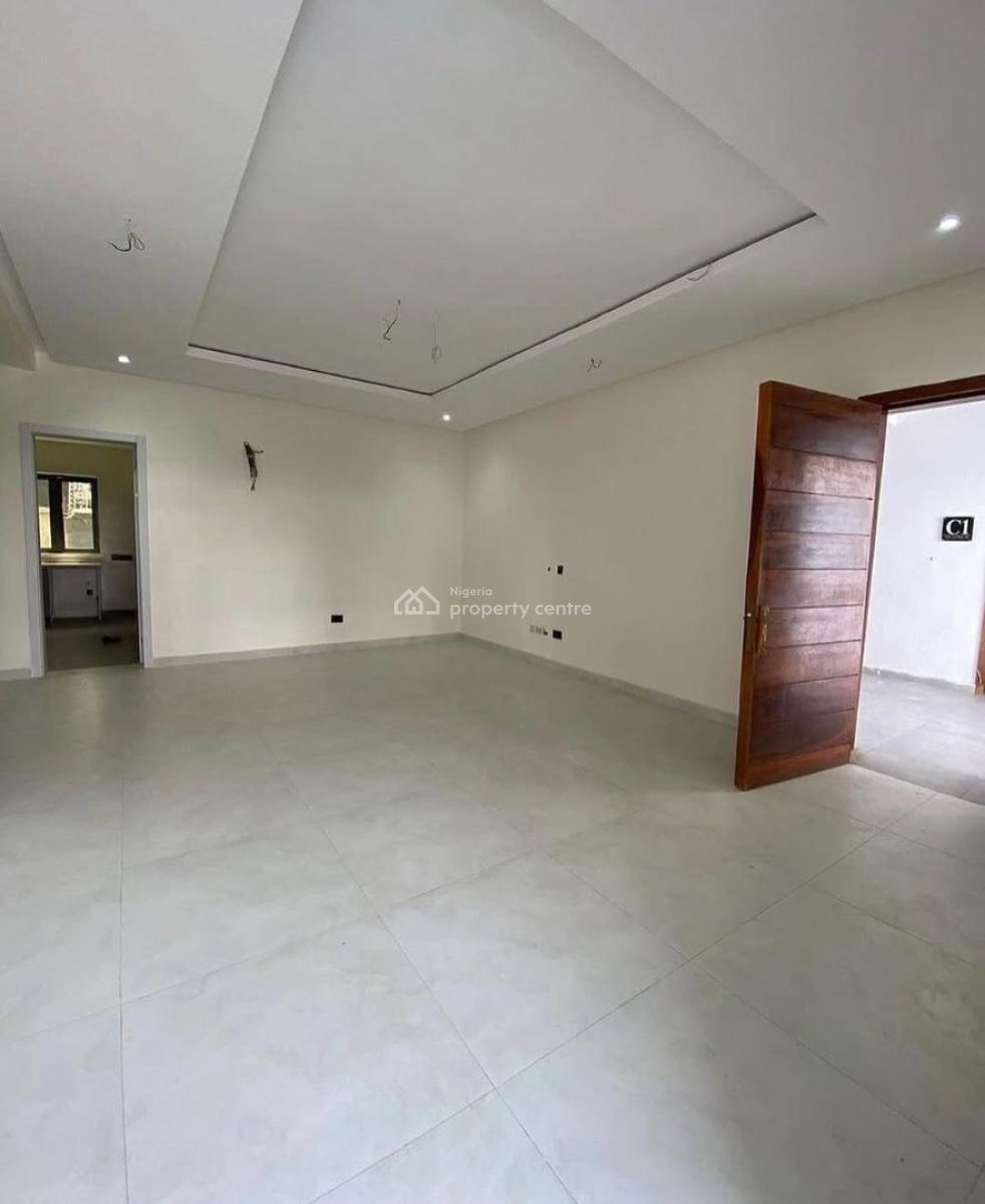 3 Bedroom Apartment with Swimming Pool, Ologolo, Lekki, Lagos, Flat / Apartment for Rent