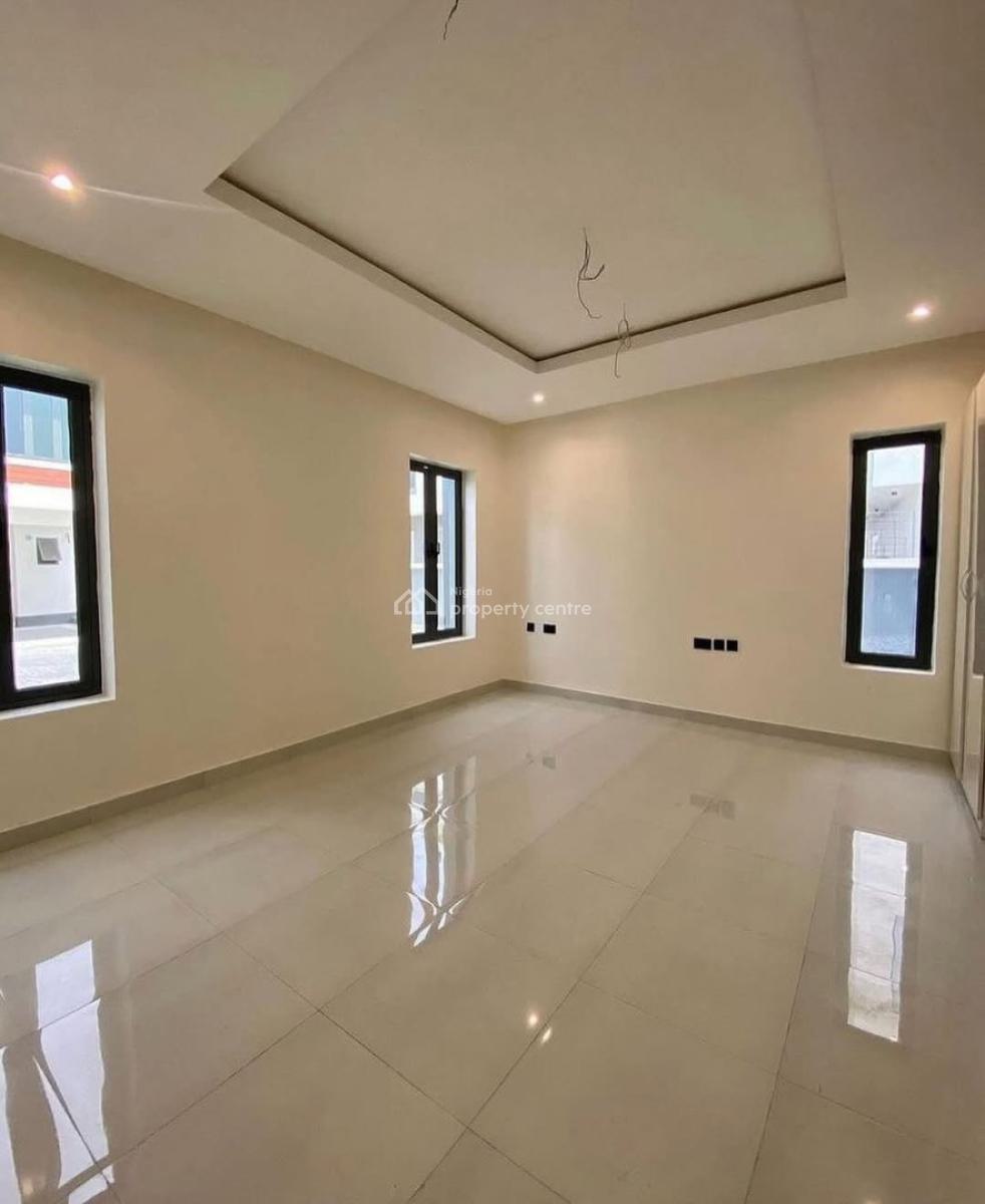 3 Bedroom Apartment with Swimming Pool, Ologolo, Lekki, Lagos, Flat / Apartment for Rent