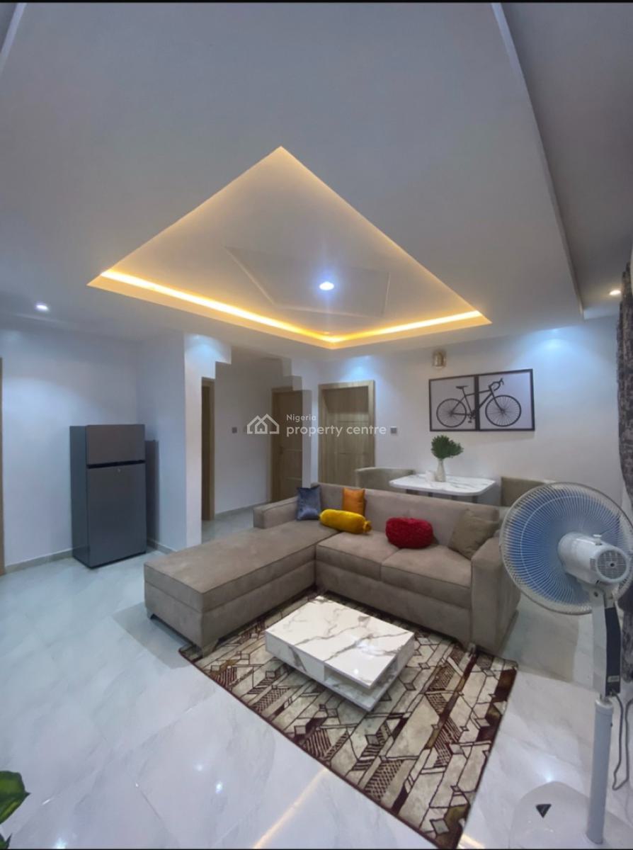 Nicely Furnished 2 Bedroom Apartment, Gbagada, Lagos, Flat / Apartment Short Let