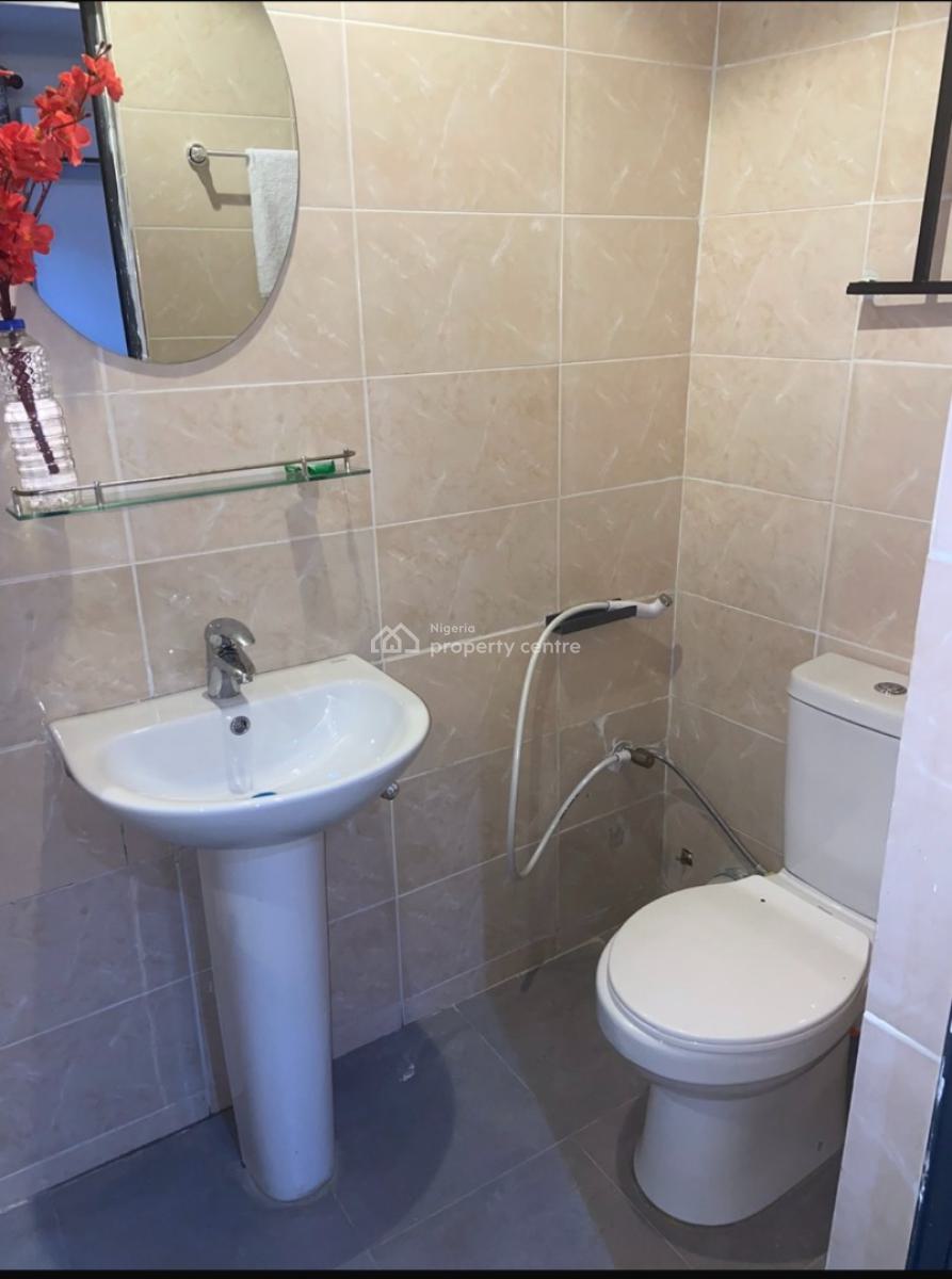 Nicely Furnished 2 Bedroom Apartment, Gbagada, Lagos, Flat / Apartment Short Let
