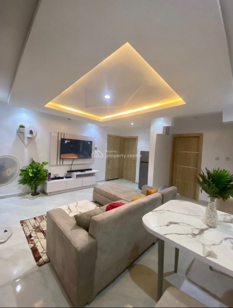Nicely Furnished 2 Bedroom Apartment, Gbagada, Lagos, Flat / Apartment Short Let