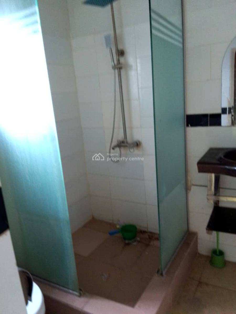 Renovated 2-bedroom Apartment, New Road Alpha Beach Chevron, Lekki, Lagos, Flat / Apartment for Rent
