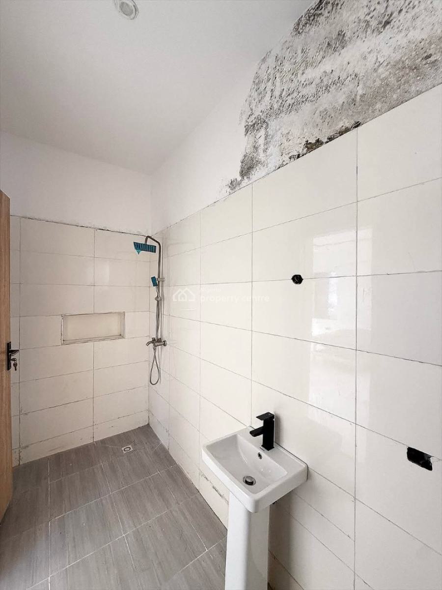 2- Bedroom Apartment with a Pool, Ikate Elegushi, Lekki, Lagos, Flat / Apartment for Sale