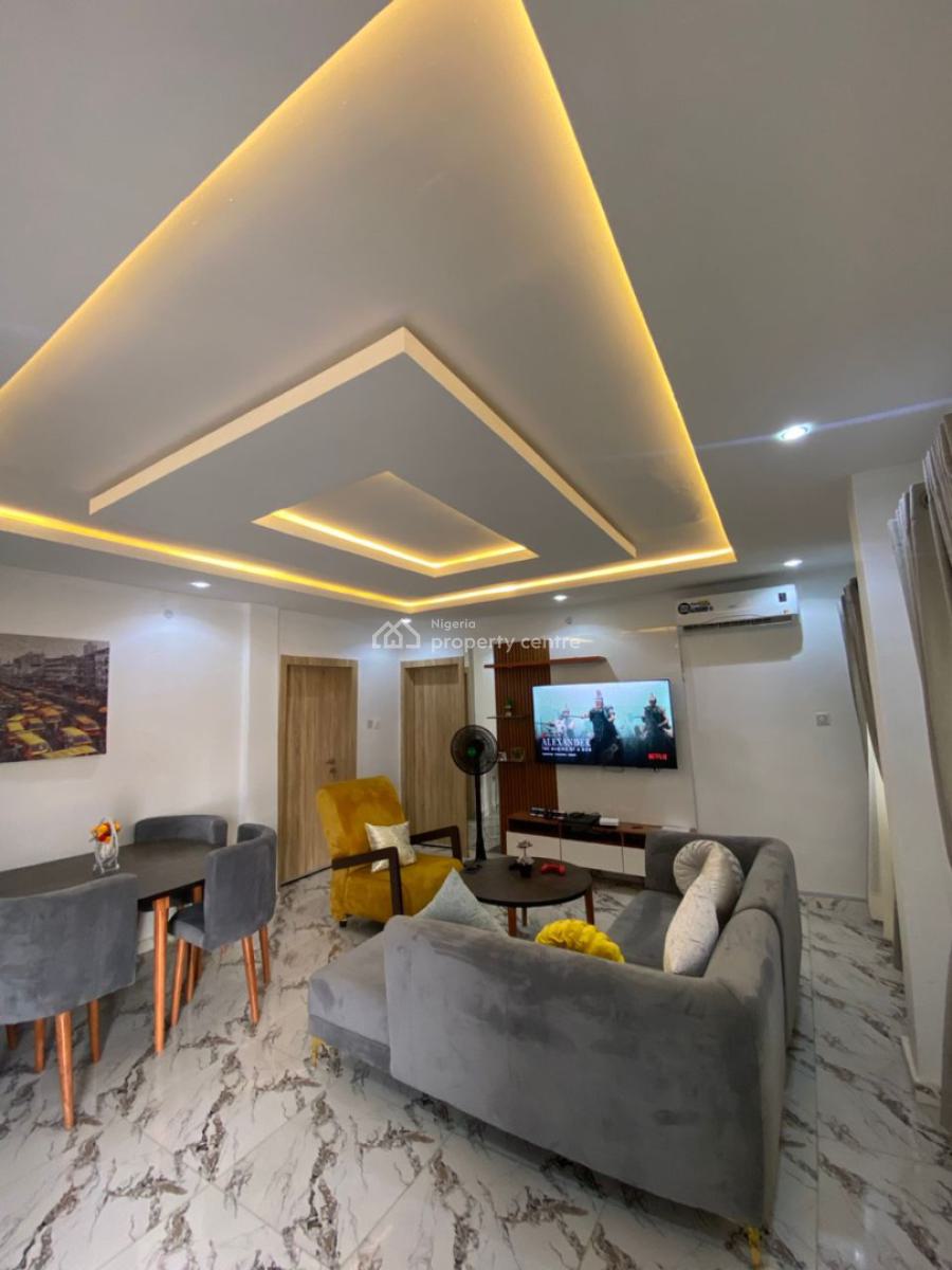 Nicely Furnished 2 Bedroom Apartment, Gbagada, Lagos, Flat / Apartment Short Let
