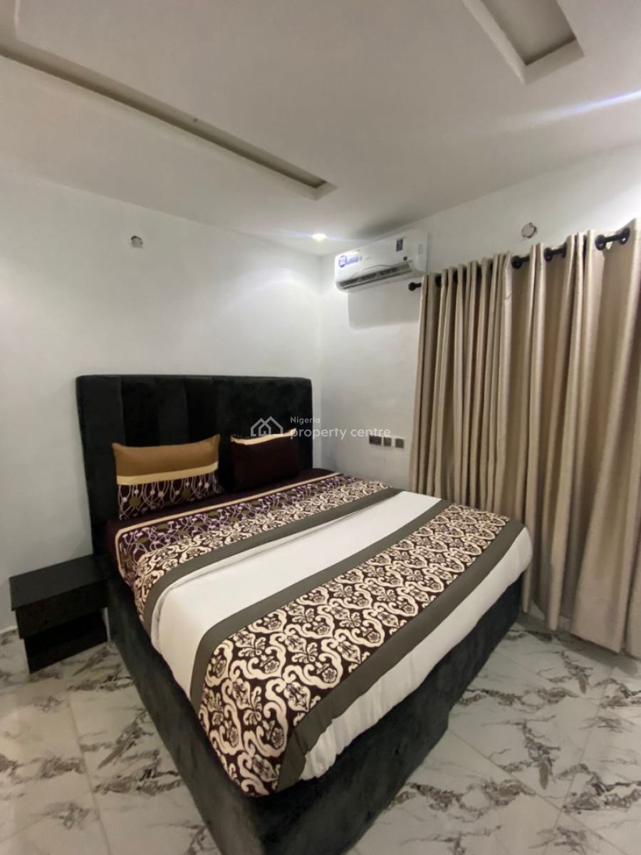 Nicely Furnished 2 Bedroom Apartment, Gbagada, Lagos, Flat / Apartment Short Let