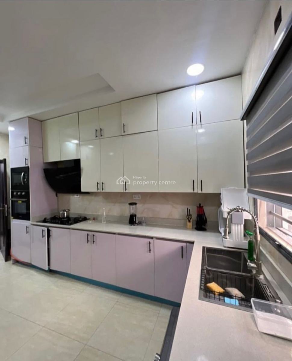 3 Bedroom Apartment, Ologolo, Lekki, Lagos, Flat / Apartment for Sale