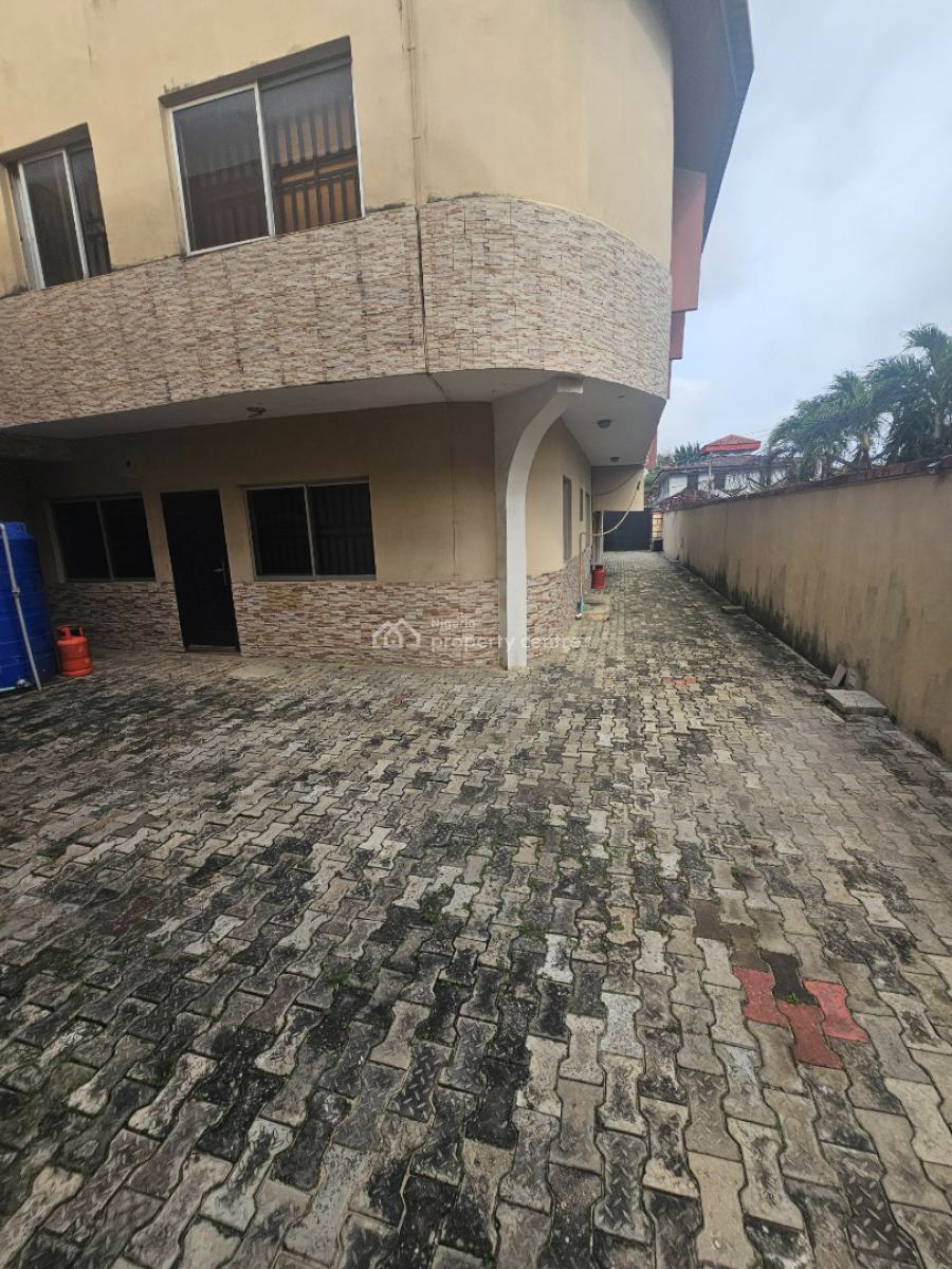 Mini Flat, Off Folashbo, Lekki Phase 1, Lekki, Lagos, Mini Flat (room and Parlour) for Rent