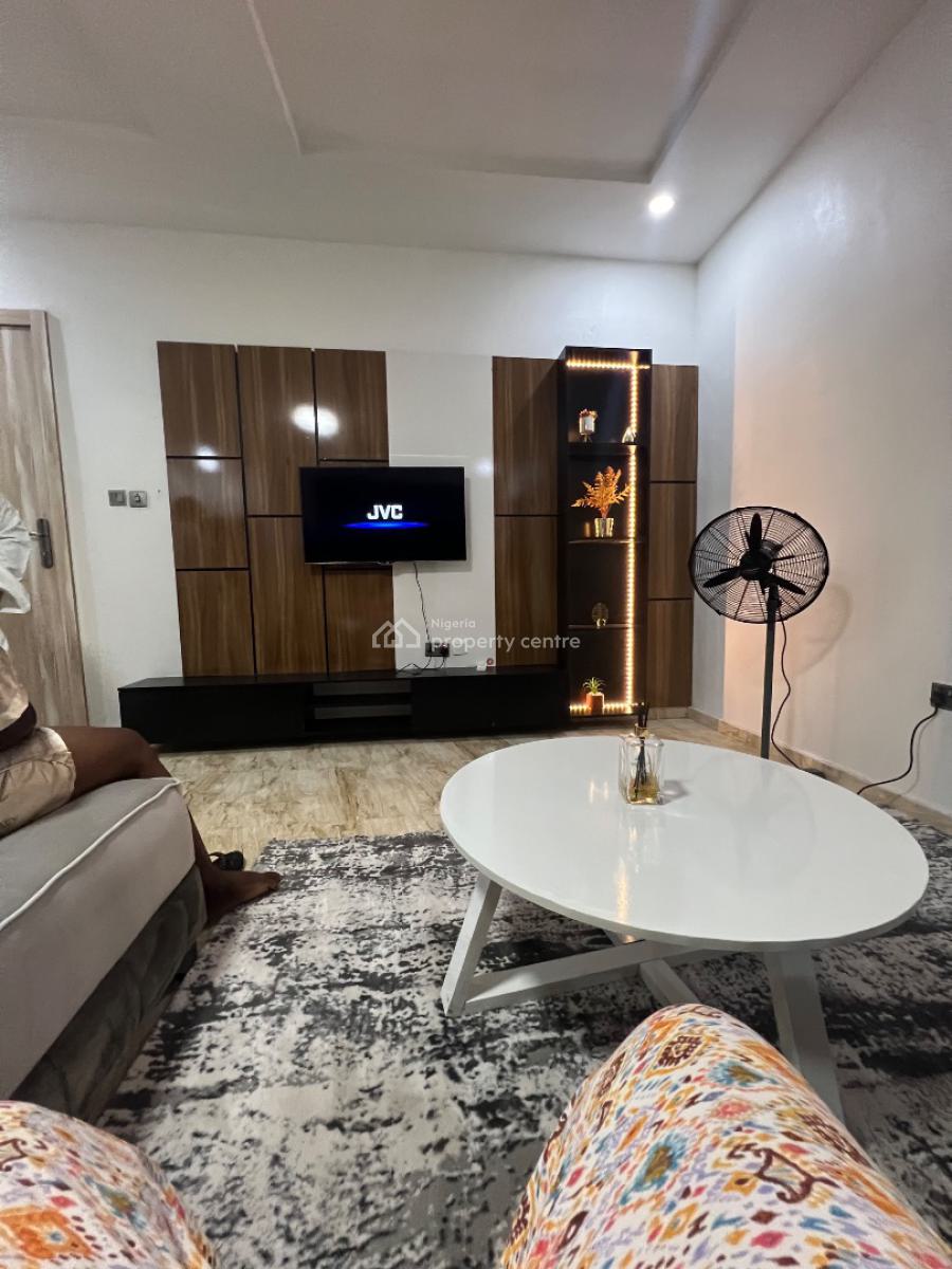 Fully Serviced Beautiful Masters Bedroom Studio, Royal Pine Gate 1, Orchid Road, Lekki Phase 2, Lekki, Lagos, Self Contain (single Rooms) Short Let
