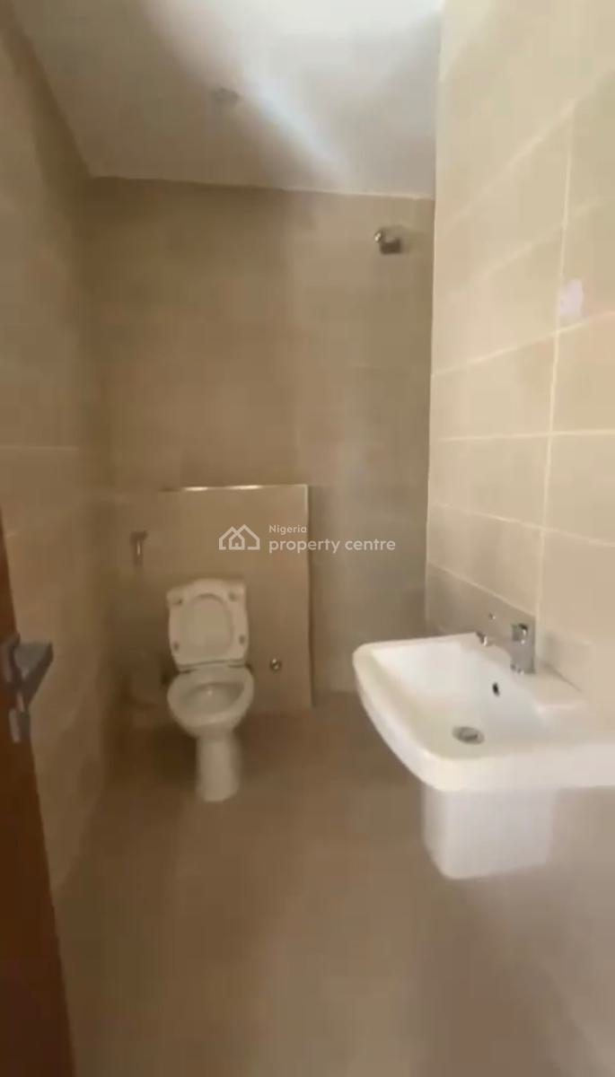 Standard 3-bedroom Apartment, Close to Ochacho Estate Axis, Life Camp, Abuja, Flat / Apartment for Rent