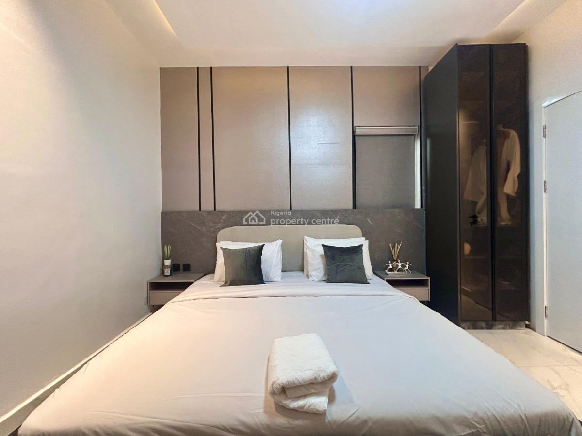 Nicely Furnished 2 Bedroom Apartment, Ikoyi, Lagos, Flat / Apartment Short Let
