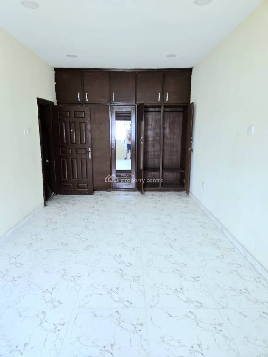 Well Maintained 4-bedroom + Bq Terrace Duplex, Agungi, Lekki, Lagos, Terraced Duplex for Rent
