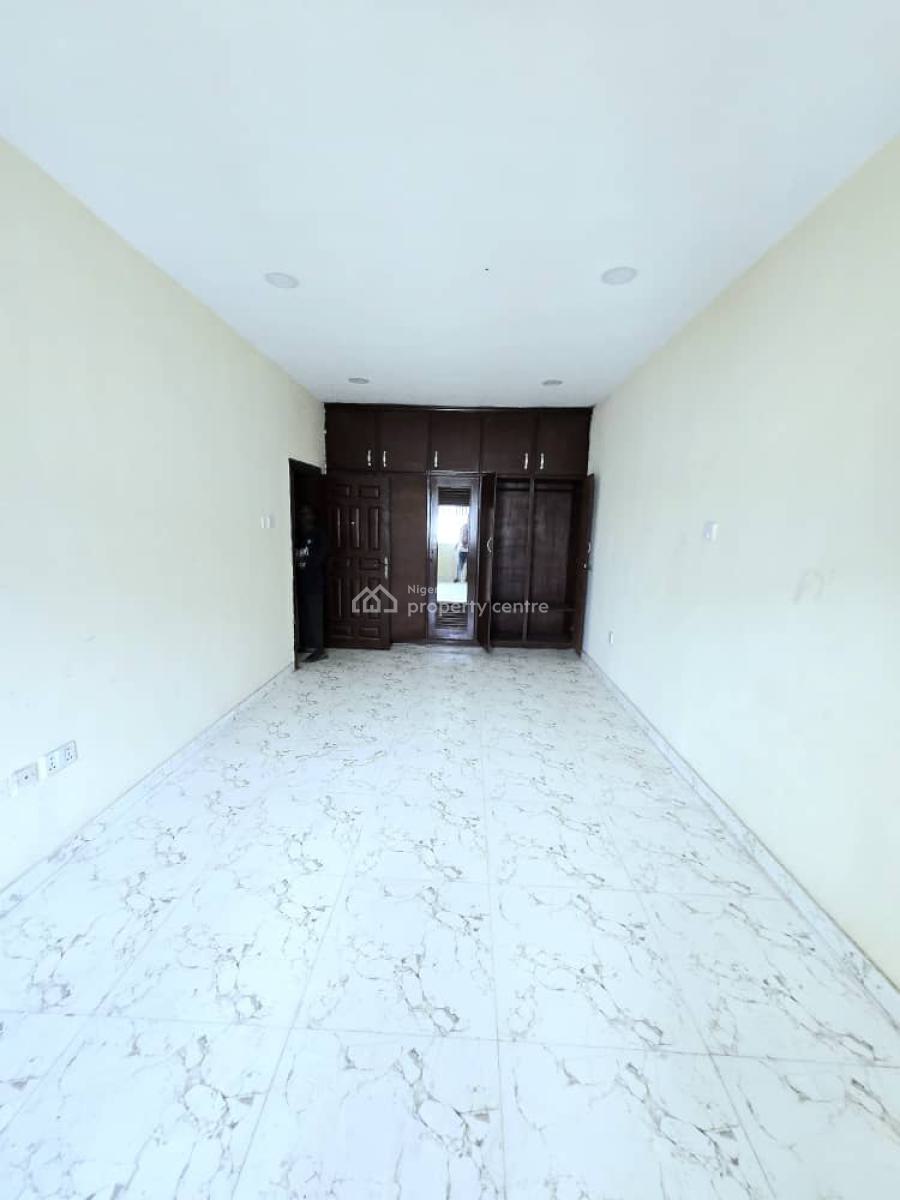 Well Maintained 4-bedroom + Bq Terrace Duplex, Agungi, Lekki, Lagos, Terraced Duplex for Rent