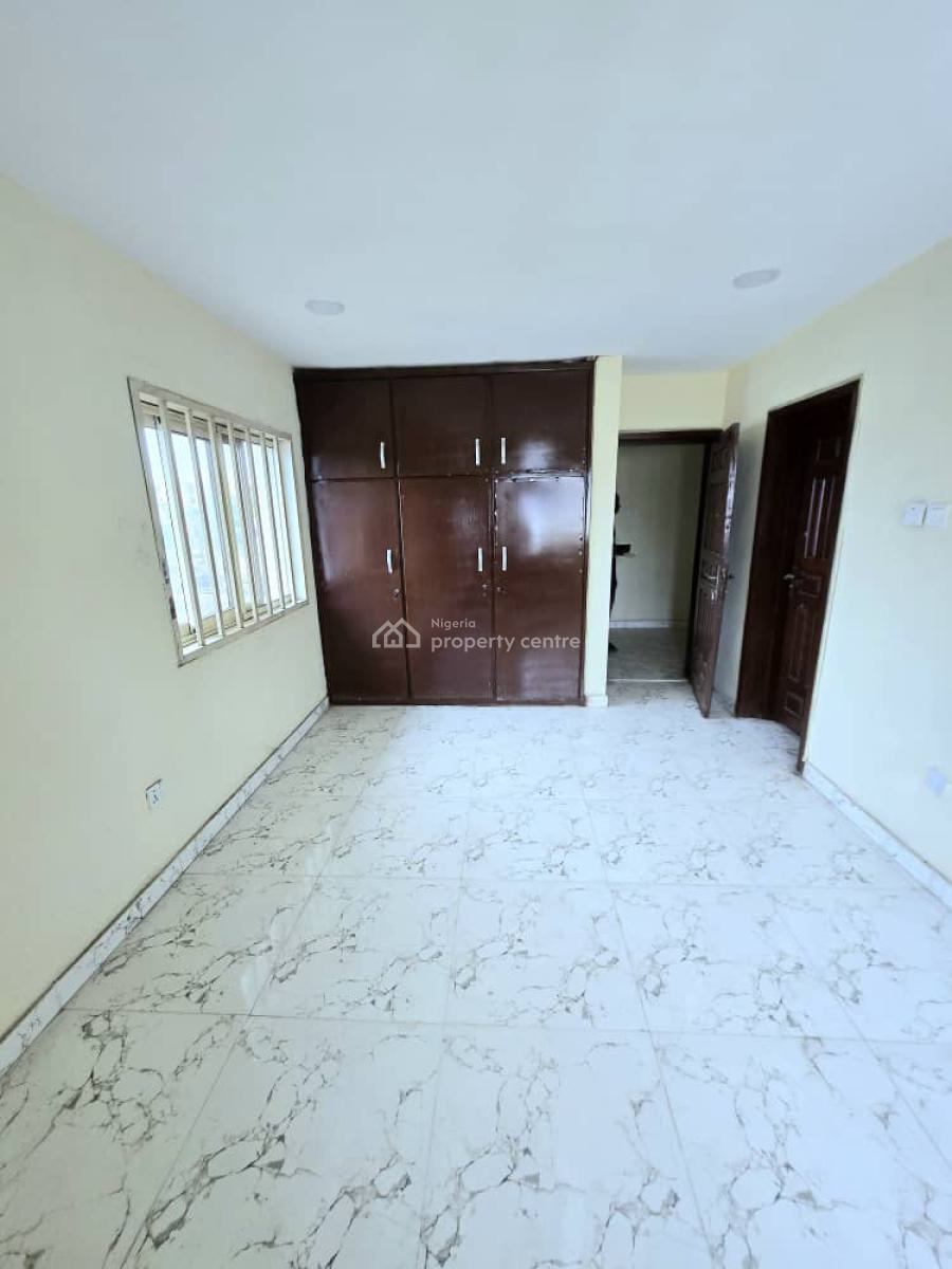 Well Maintained 4-bedroom + Bq Terrace Duplex, Agungi, Lekki, Lagos, Terraced Duplex for Rent
