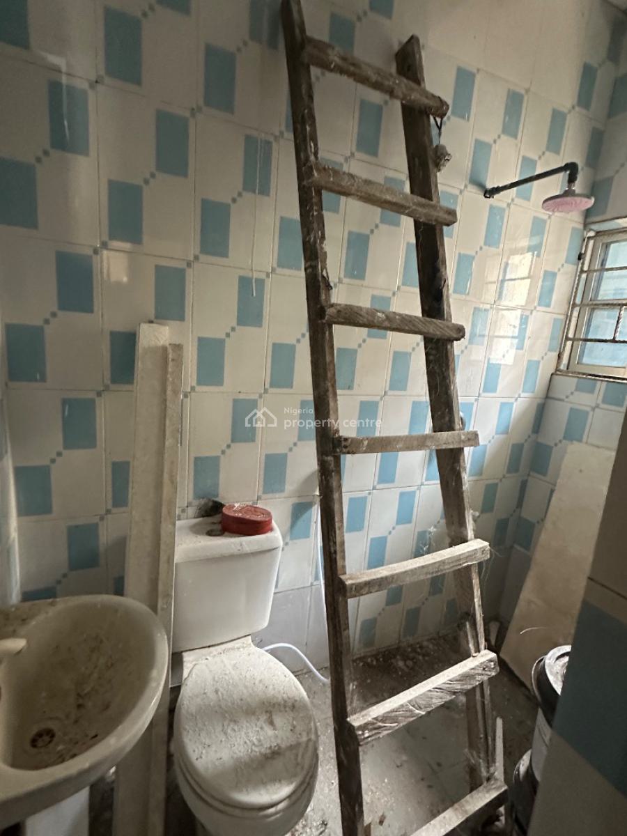 Excellent 1 Bedroom Apartment, Sahara Estate, Lokogoma District, Abuja, Flat / Apartment for Rent