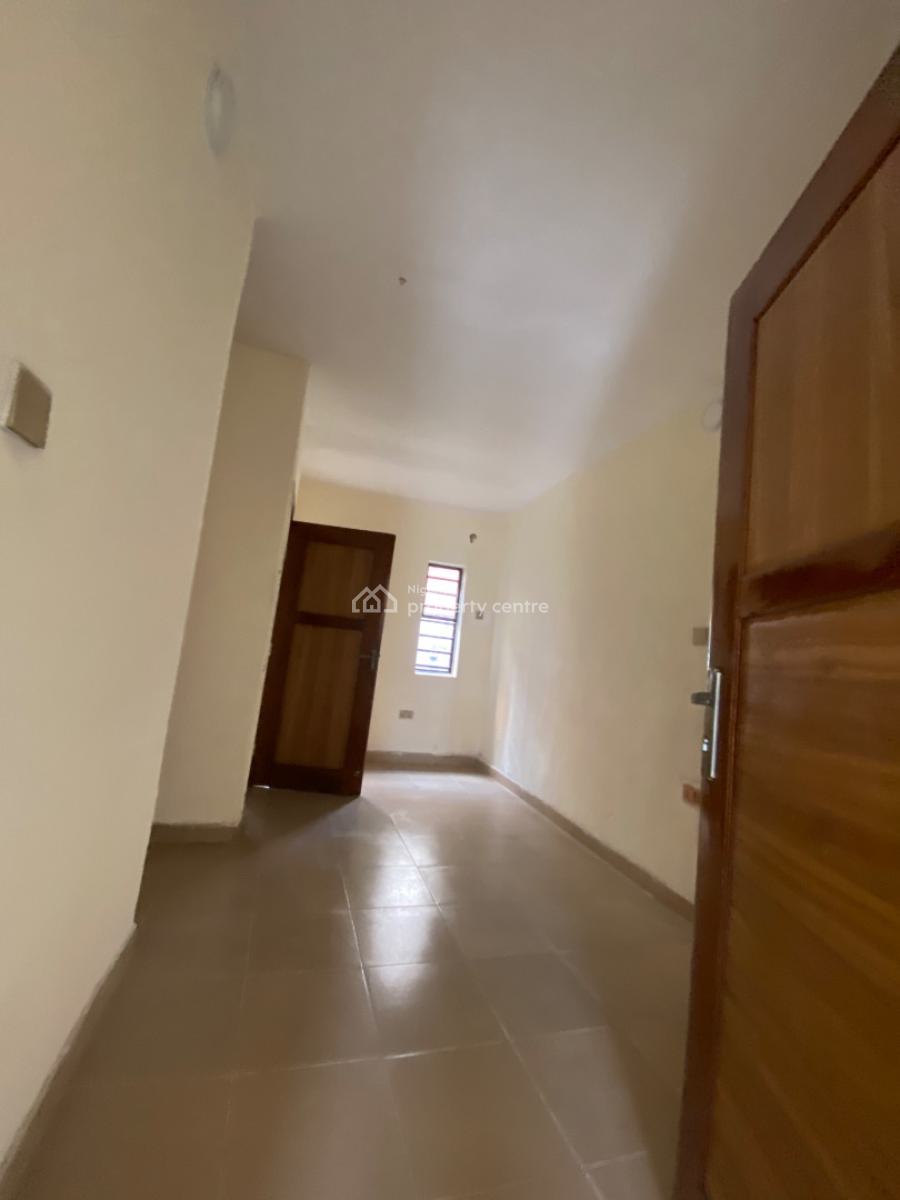 Newly Renovated One Bedroom Mini Flat Apartment, Ogidan, Sangotedo, Ajah, Lagos, Mini Flat (room and Parlour) for Rent