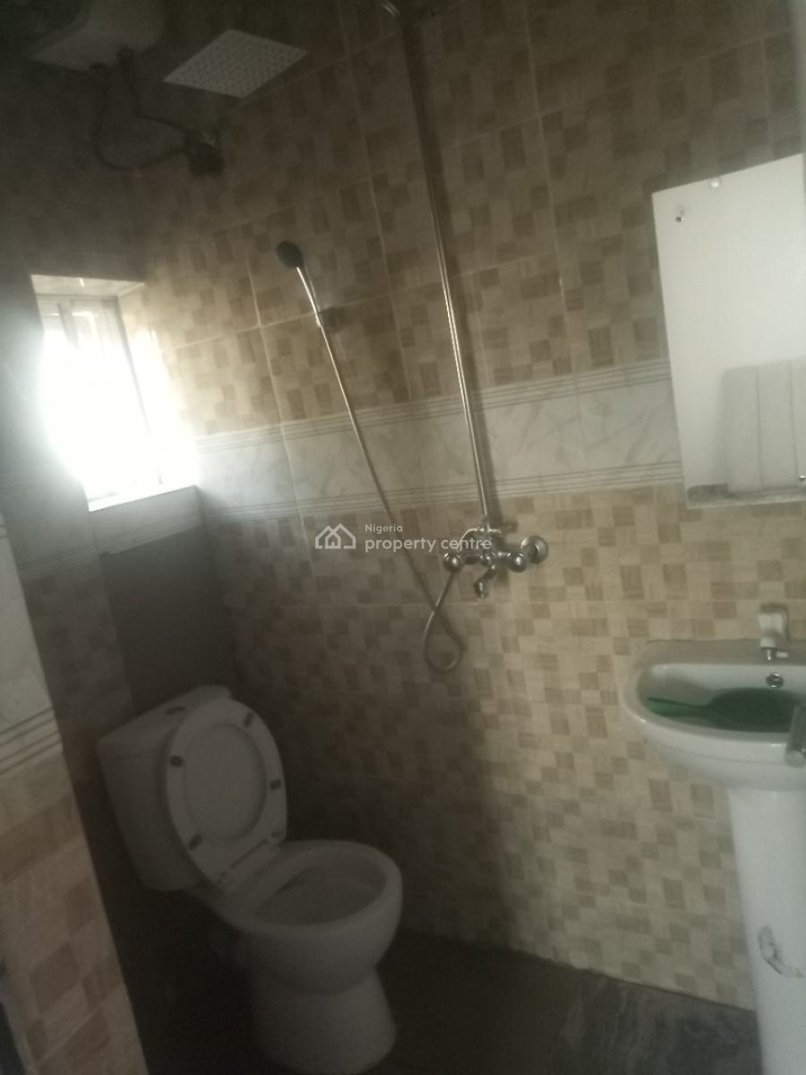 2 Bedroom Flat, By Abuja Manor Estate, Gaduwa, Abuja, Flat / Apartment for Rent