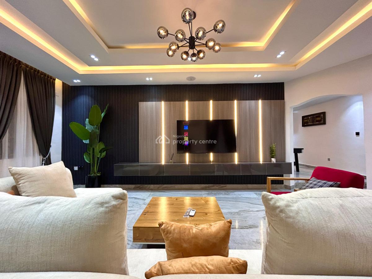 Nicely Furnished Four Bedroom Apartment, Oniru, Victoria Island (vi), Lagos, Flat / Apartment Short Let