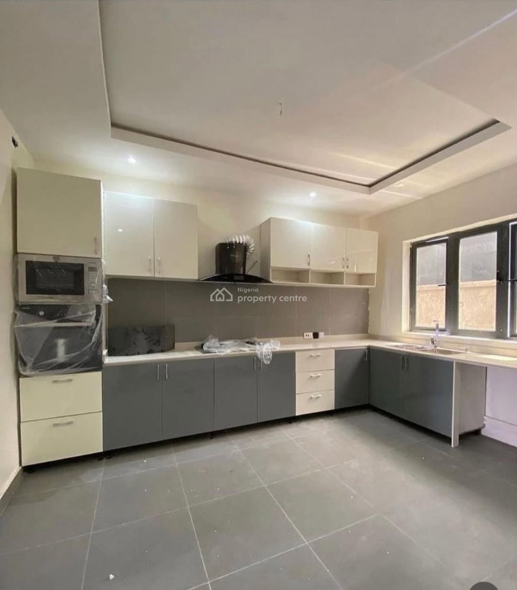 Fully Serviced 3 Bedroom Apartment with Amazing Amenities, Ologolo, Lekki, Lagos, Flat / Apartment for Rent