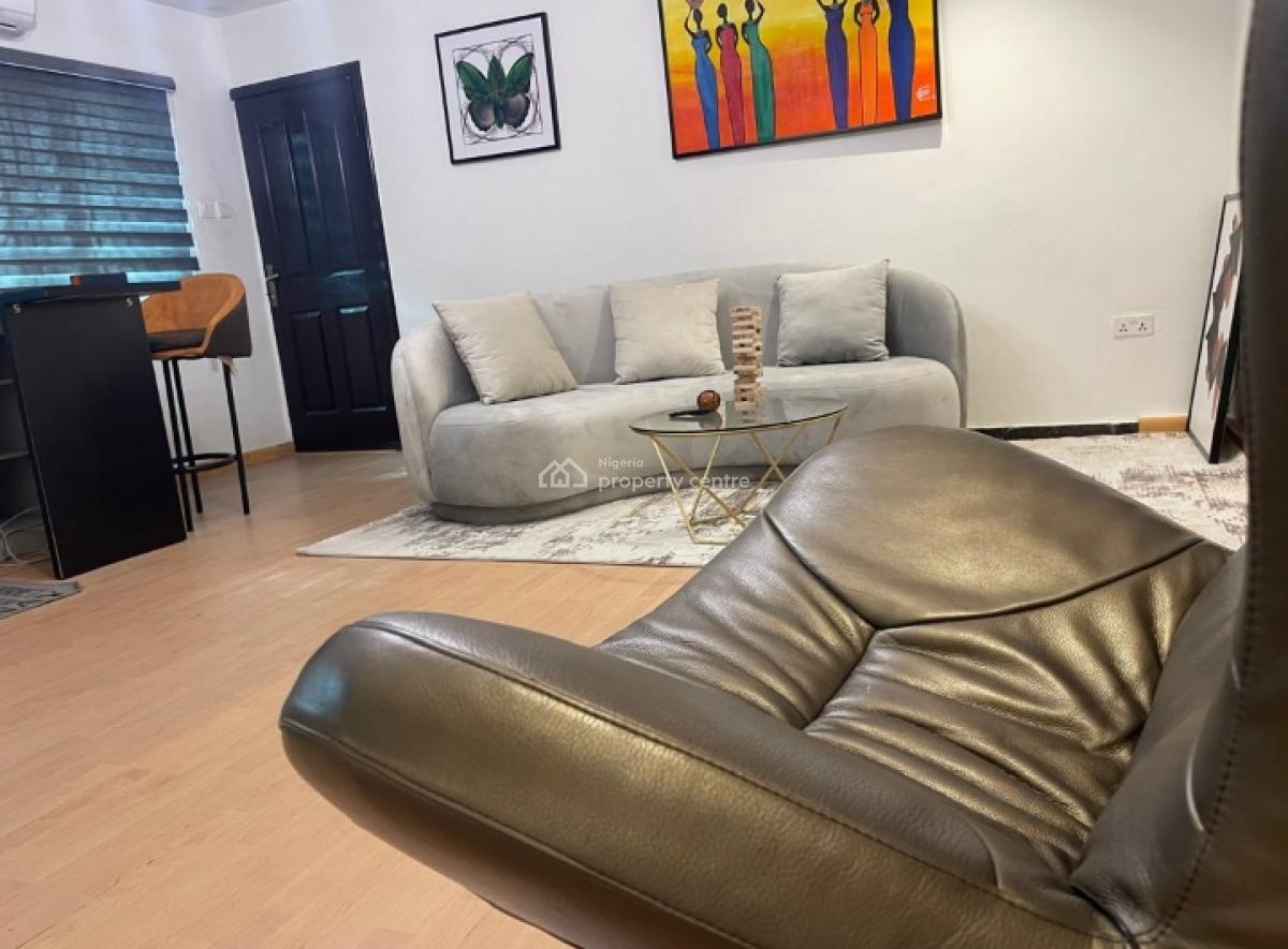Furnished Mini Flat with Balcony, Lekki Phase 1, Lekki, Lagos, Mini Flat (room and Parlour) for Rent