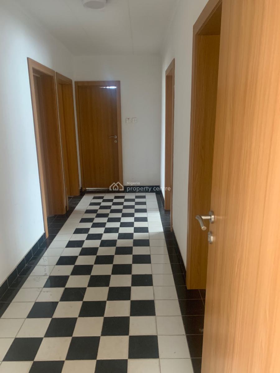 Well Maintained 3 Bedrooms Flat, Ikeja Gra, Ikeja, Lagos, Flat / Apartment for Rent