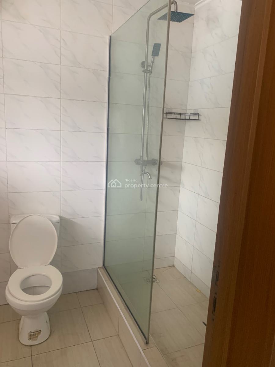 Well Maintained 3 Bedrooms Flat, Ikeja Gra, Ikeja, Lagos, Flat / Apartment for Rent