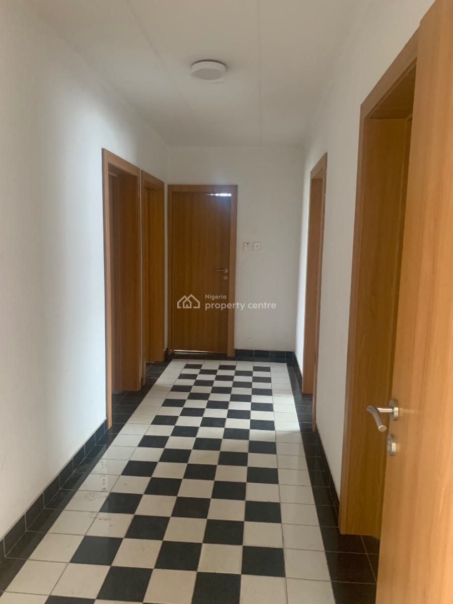 Well Maintained 3 Bedrooms Flat, Ikeja Gra, Ikeja, Lagos, Flat / Apartment for Rent