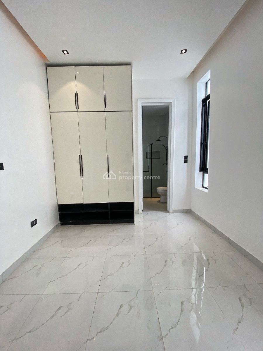 5 Bedroom Fully Detached Duplex with Bq, Ikota, Lekki, Lagos, Detached Duplex for Sale