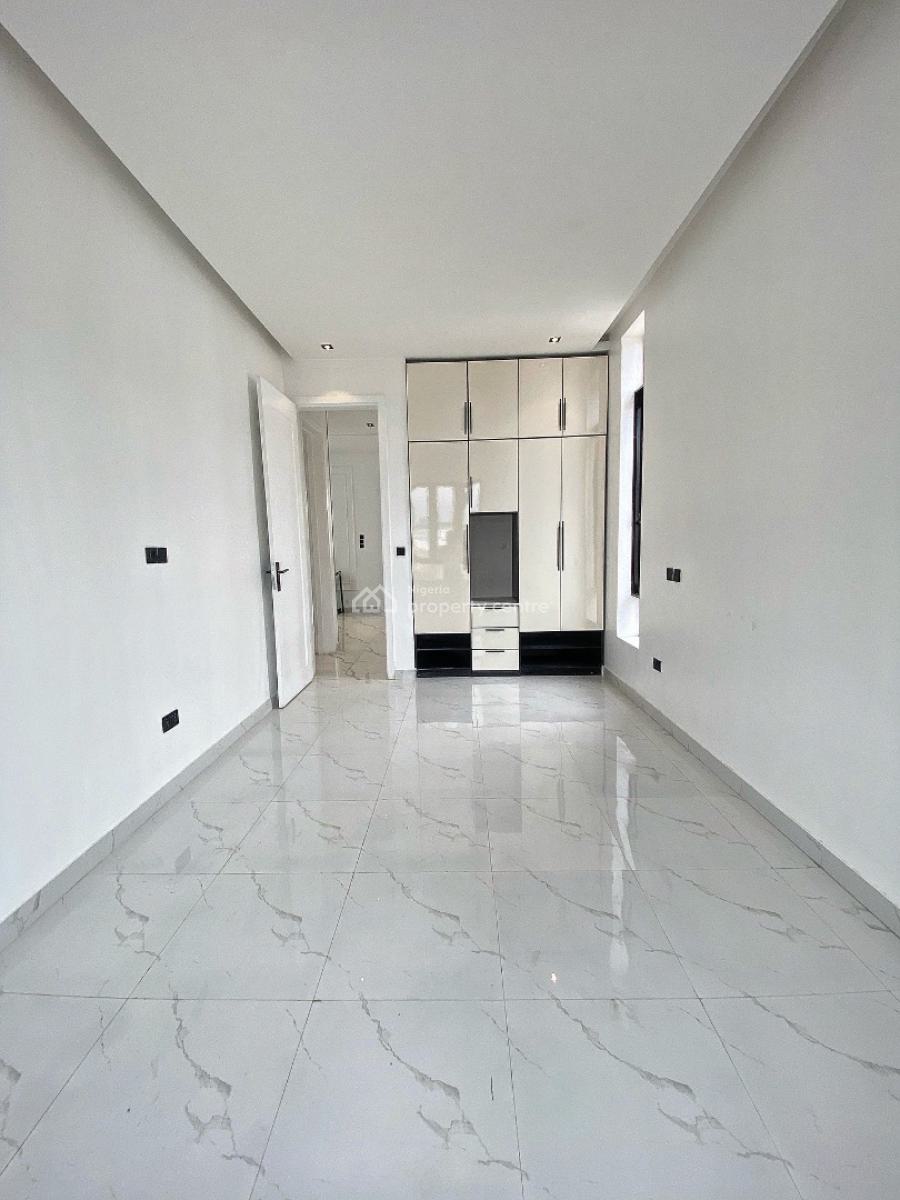 5 Bedroom Fully Detached Duplex with Bq, Ikota, Lekki, Lagos, Detached Duplex for Sale