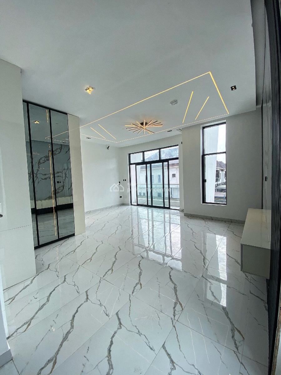 5 Bedroom Fully Detached Duplex with Bq, Ikota, Lekki, Lagos, Detached Duplex for Sale