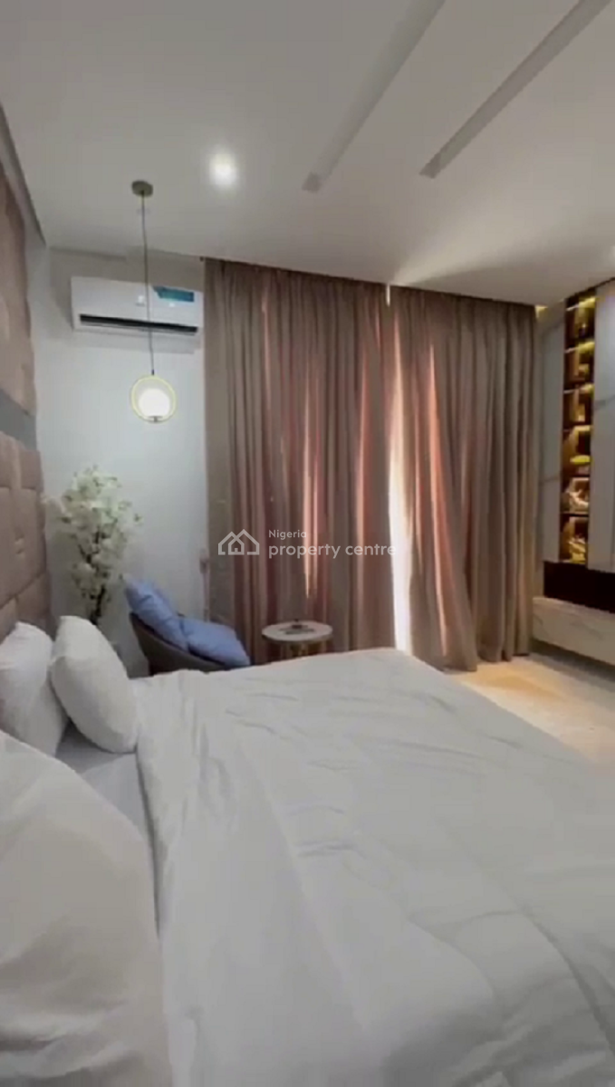 Nicely Furnished 2 Bedroom Apartment, Lekki Phase 1, Lekki, Lagos, Flat / Apartment Short Let