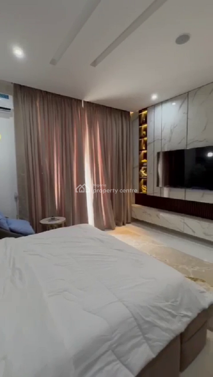 Nicely Furnished 2 Bedroom Apartment, Lekki Phase 1, Lekki, Lagos, Flat / Apartment Short Let