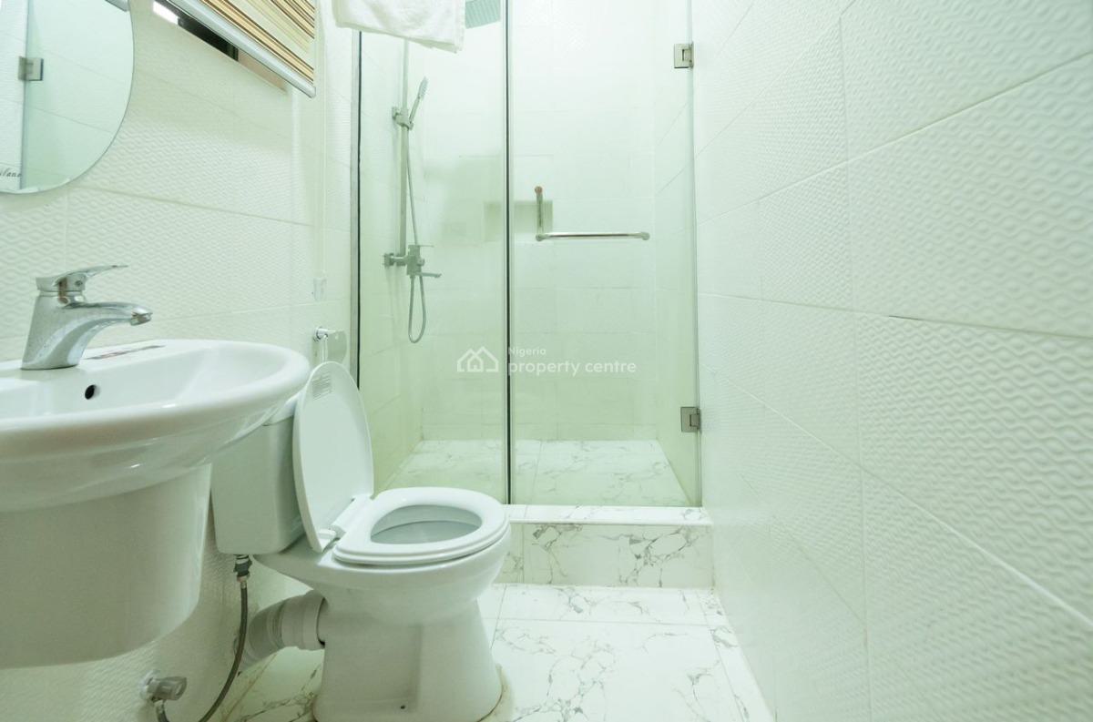 Nicely Furnished 4 Bedroom Apartment, Orchid, Lekki, Lagos, Flat / Apartment Short Let